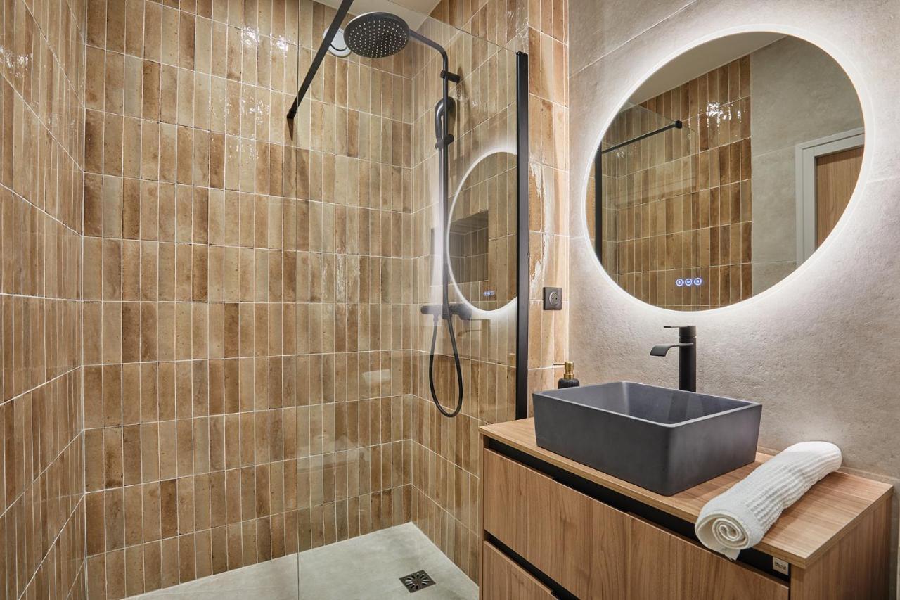 Apartment Montmartre By Studio Prestige Paris Exterior foto